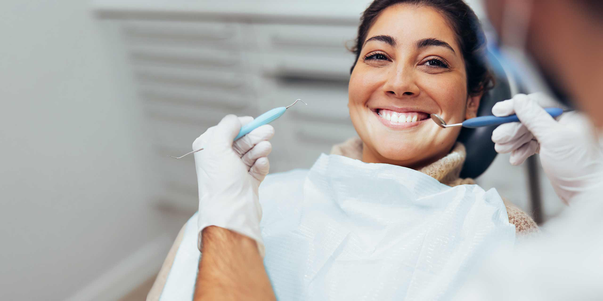 Glänzende Freuden – Professionelle Zahnreinigung